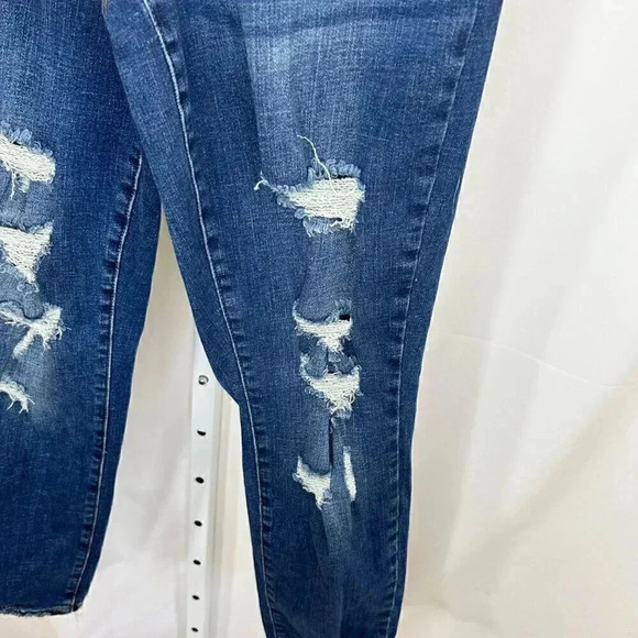 Judy Blue Boyfriend Fit Size 1|25 Distressed Jeans Denim Casual Festival Rodeo C - Picture 4 of 15